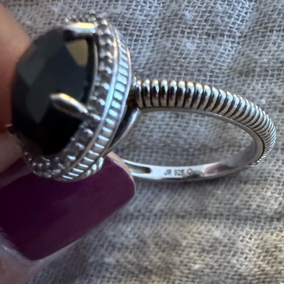 Sterling Silver Black Oval Gemstone Ring Halo Size 8 Judith Ripka - Picture 4 of 5